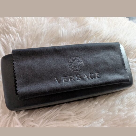 Versace, Eyeglass Case with Microfiber Cloth - Picture 3 of 9